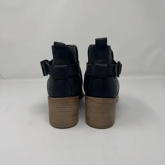 Free People Back Loop Black Leather Ankle Boots EU 39 US 8.5 - Picture 3 of 8